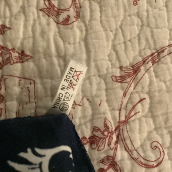 Chinese ChunHua Style Navy White Print 40” Square Scarf - Picture 10 of 11